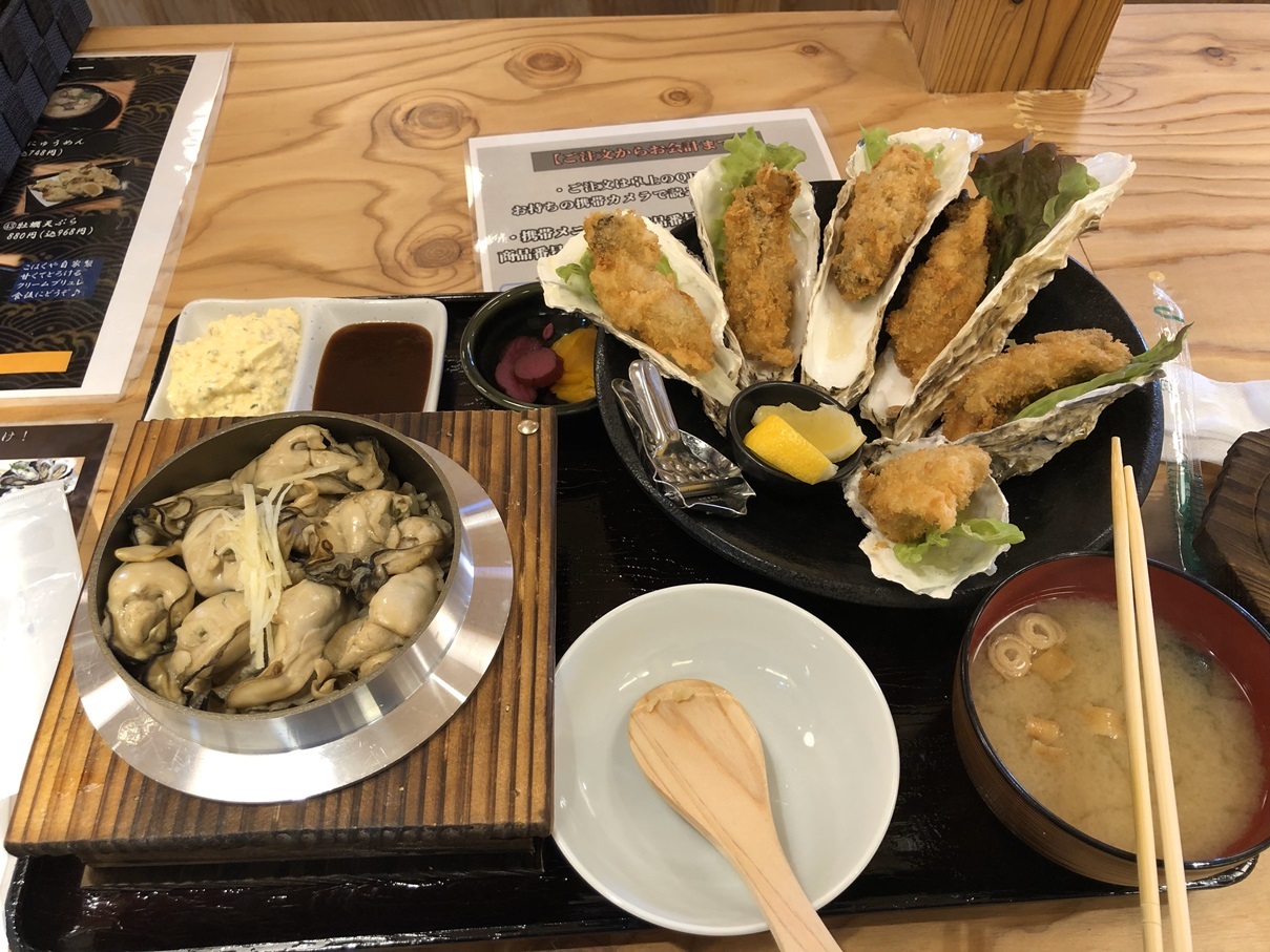 カキ小屋こはくや